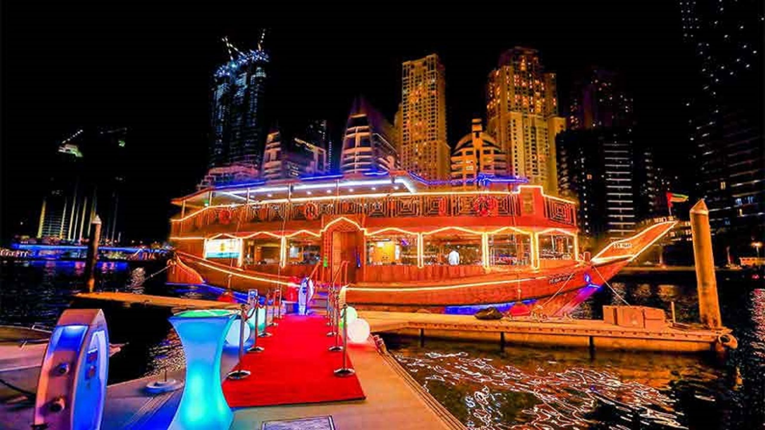 Read more about the article Dhow Criuse – A Mesmerizing View of Dubai Skyline